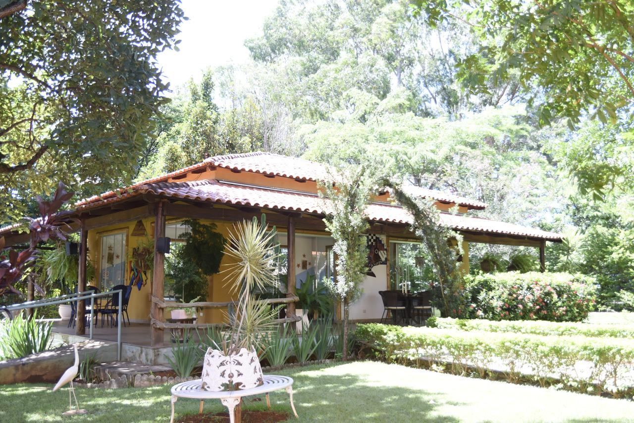 Rosa Spa E Pousada Aparecida de Goiania Bagian luar foto
